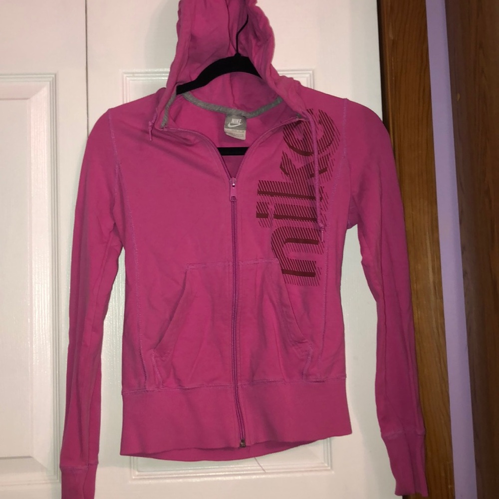 Nike sweatshirt